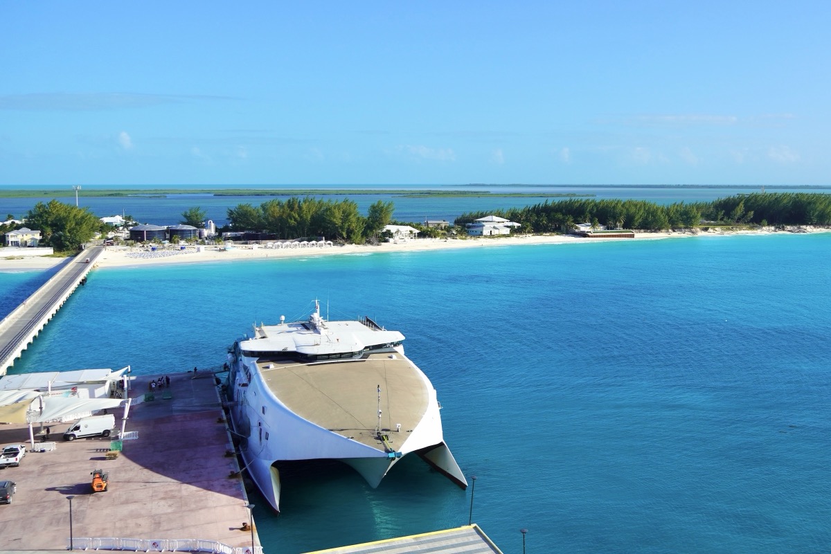 Ferries to Bimini