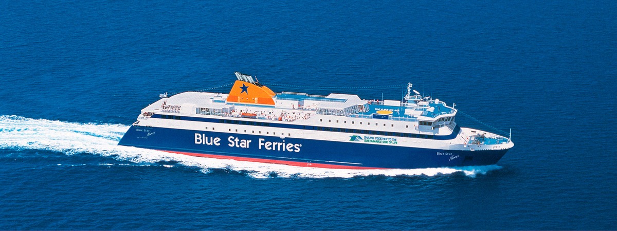 Fähre „Blue Star Naxos“ von Blue Star Ferries in den Kykladen