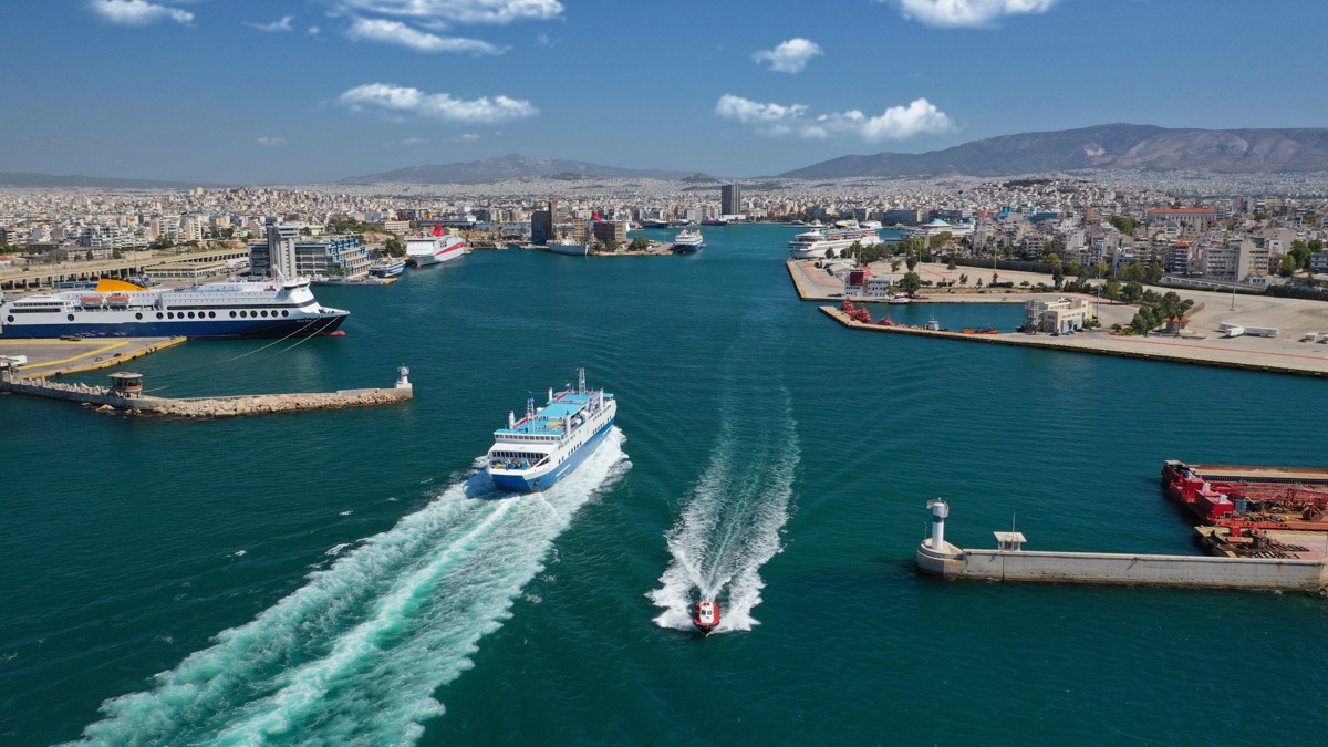 Ferries to Souvala