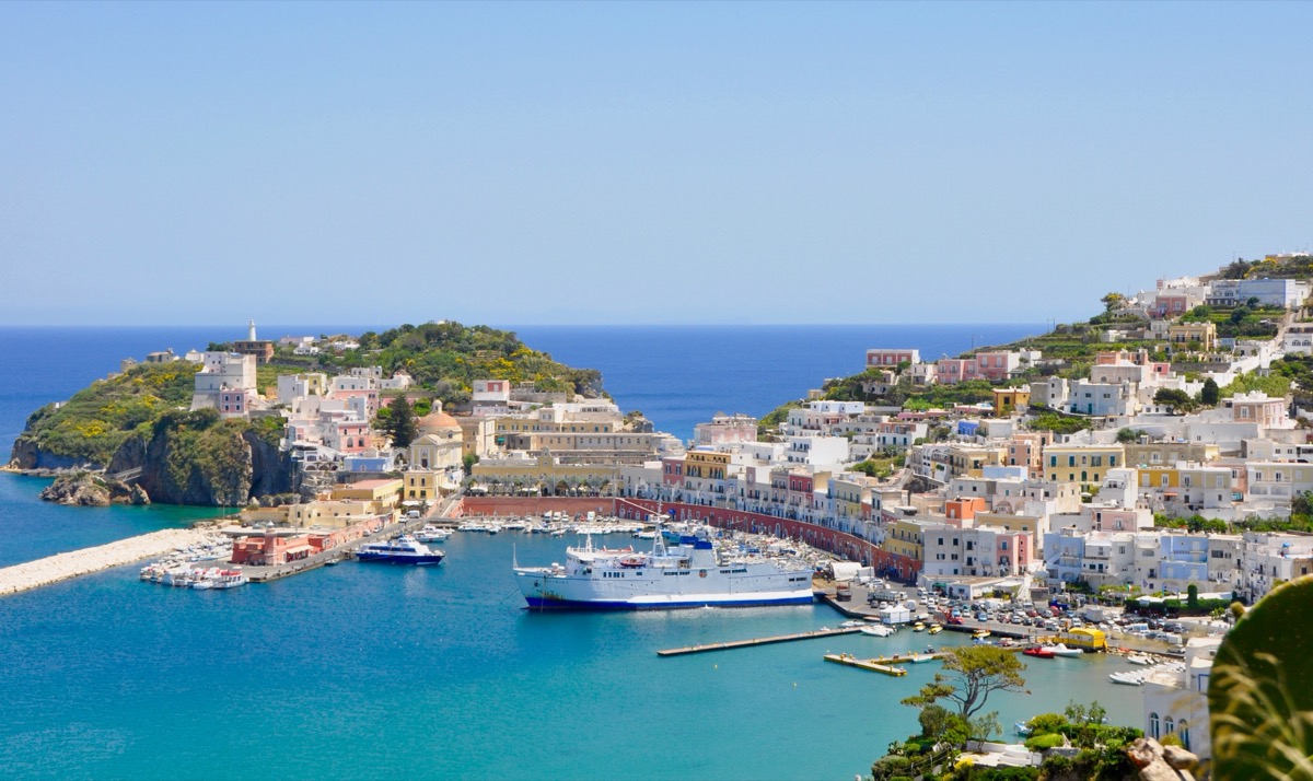 Ferries to Ponza