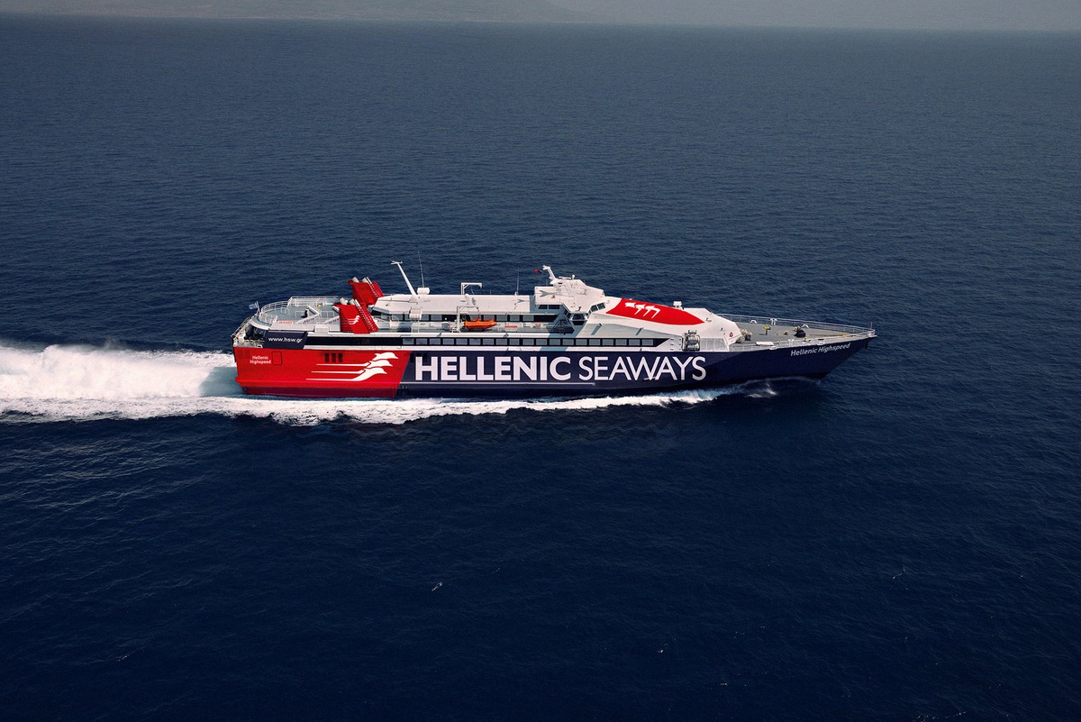 The high-speed catamaran Hellenic Highspeed of Hellenic Seaways