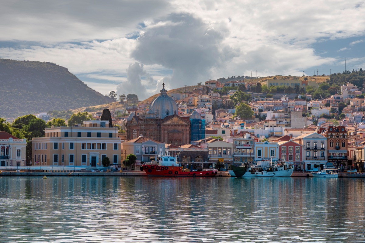 Ferries to Sigri