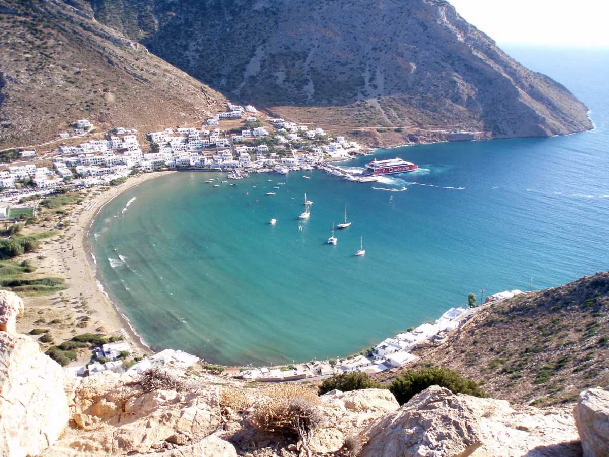 Ferries to Sifnos