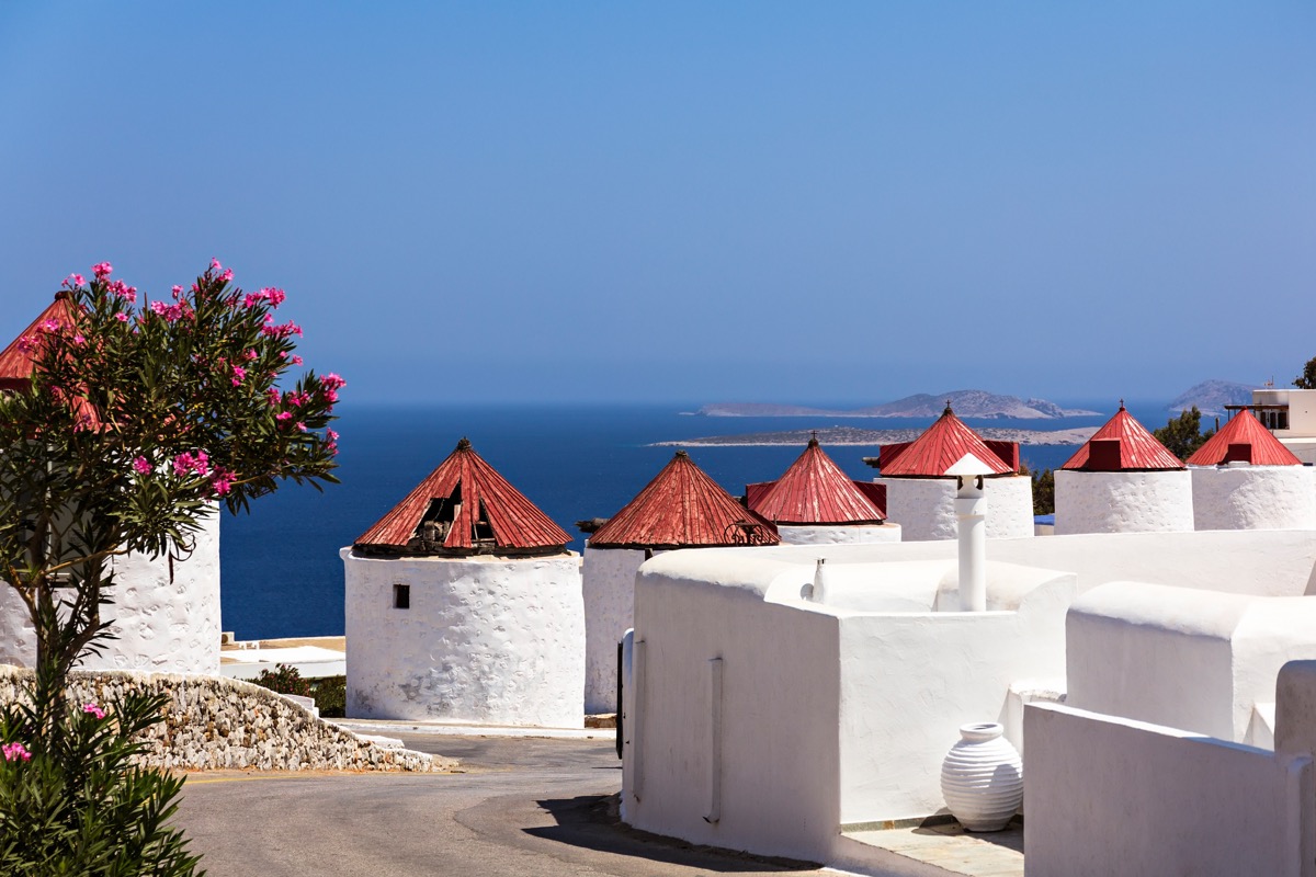 Ferries to Mykonos