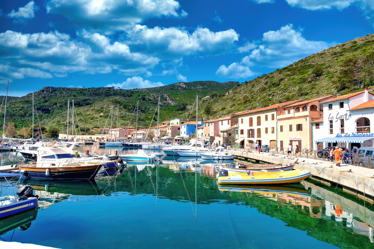 Ferries to Capraia