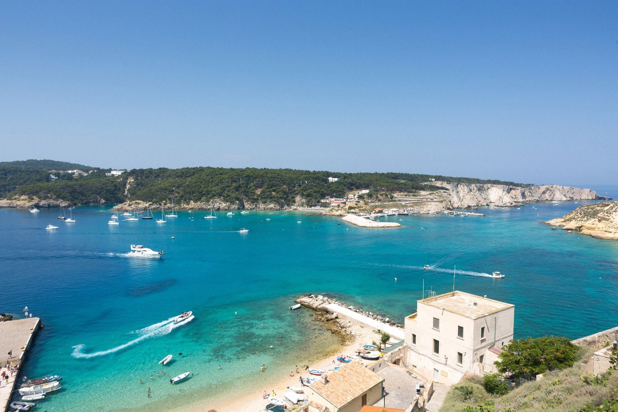A turquoise bay in the Tremiti Islands