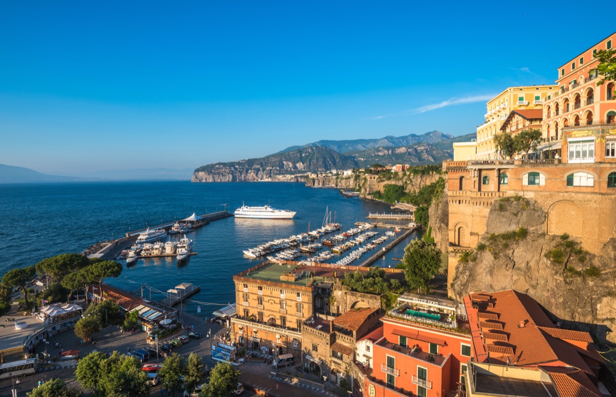 Ferries to Sorrento