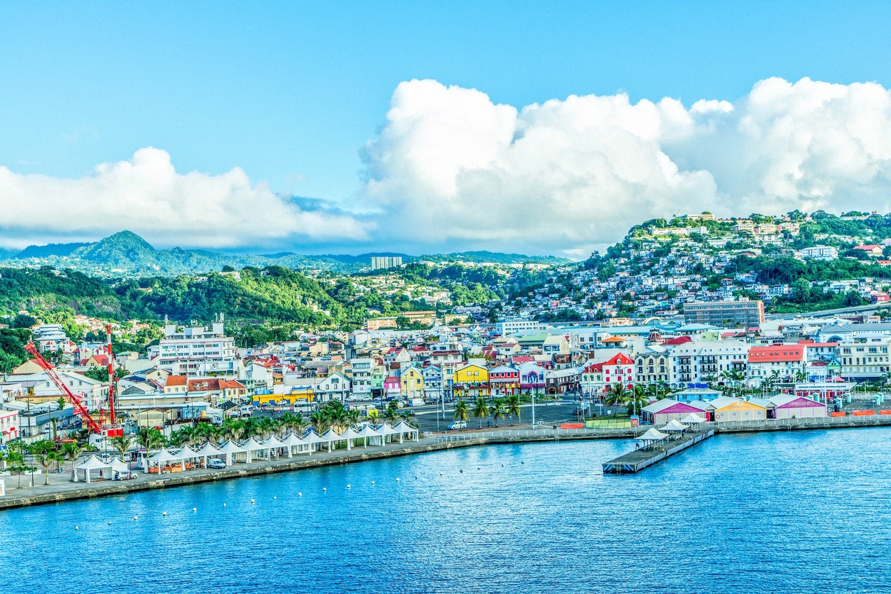 Ferries to Fort de France