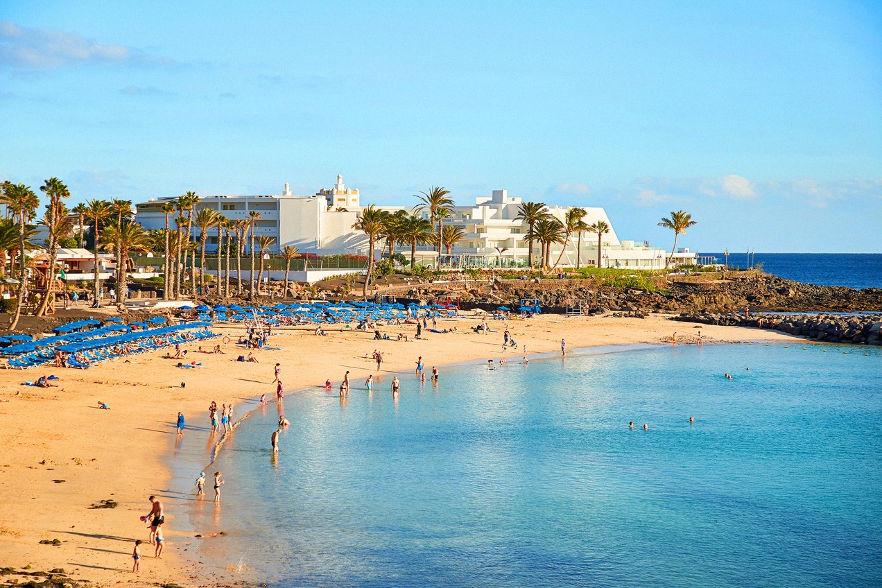 Ferries to Playa Blanca