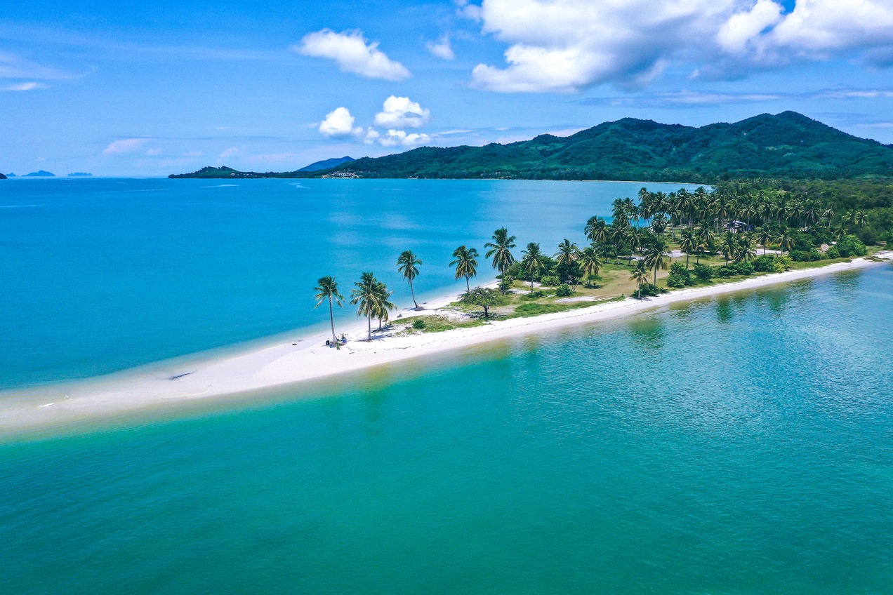 Ferries to Koh Yao Yai
